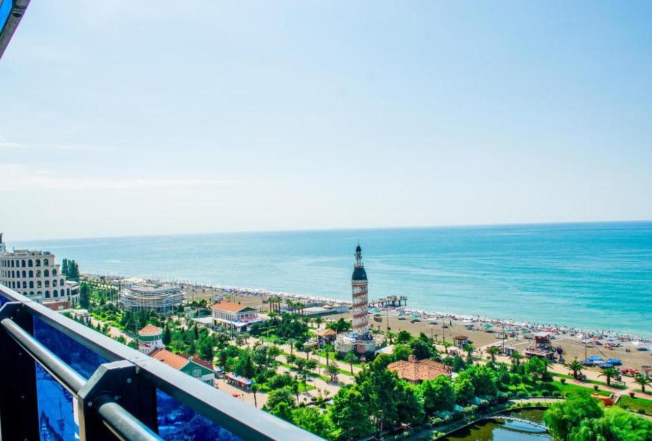Black Sea Aparthotel Orbi City Batumi Luaran gambar