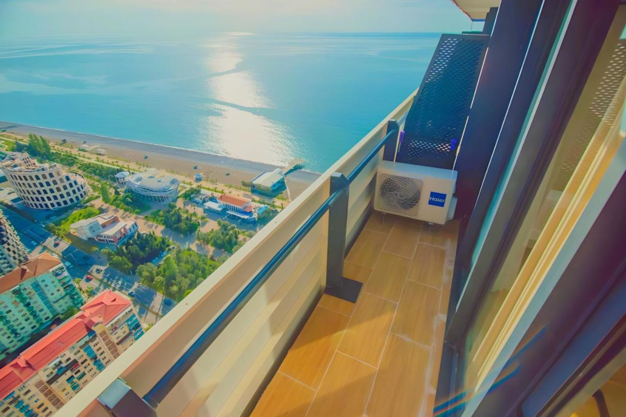Black Sea Aparthotel Orbi City Batumi Luaran gambar