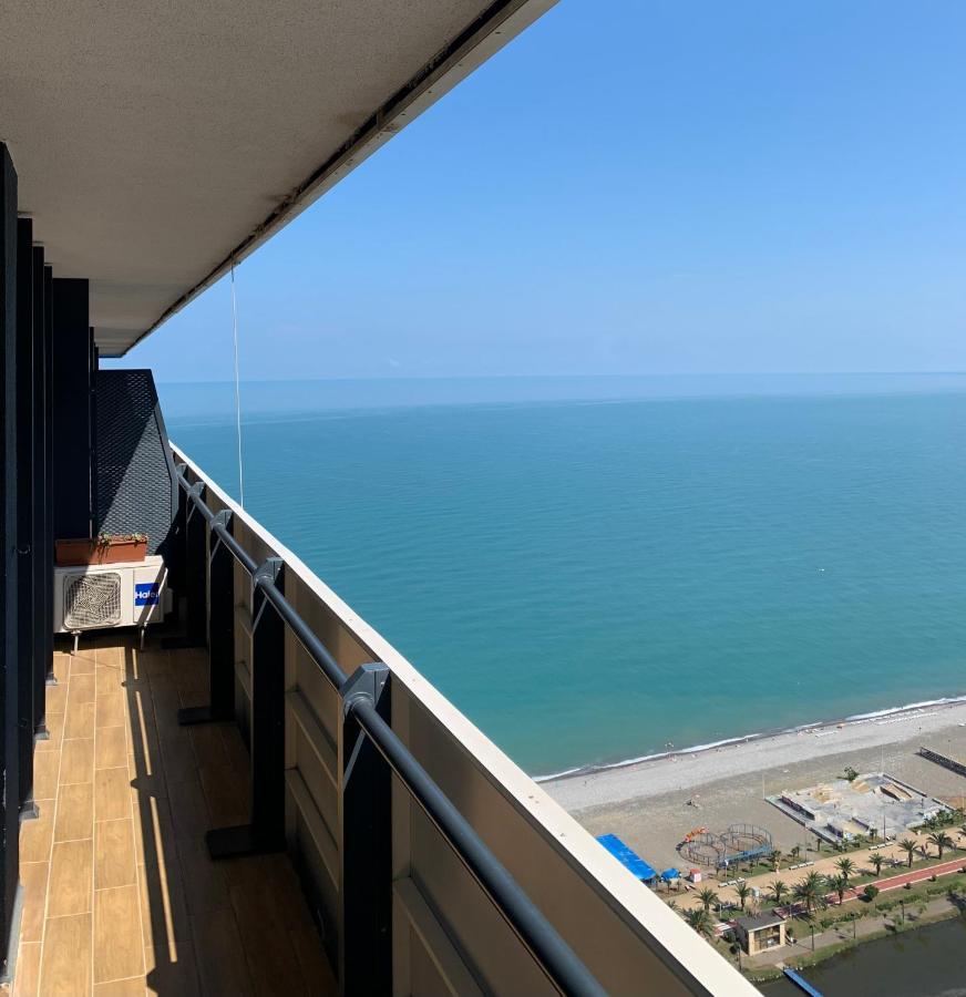 Black Sea Aparthotel Orbi City Batumi Luaran gambar